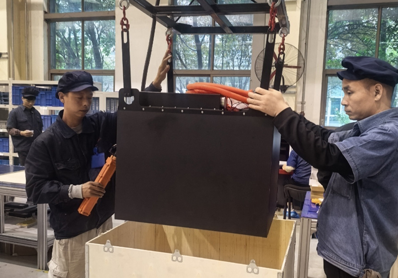 LiTRUE POWER 83.2V 460Ah custom lithium forklift battery packed for delivery to Turkey